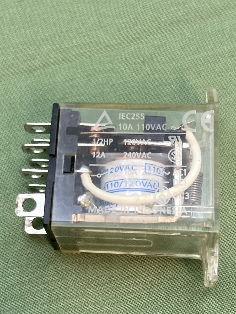 OMRON LY2F-AC110/120 Flange Mount Relay Surface Top Flange Mounted 10 A Current