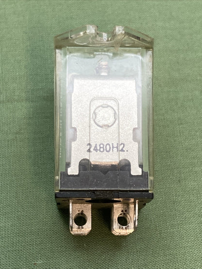 OMRON LY2F-AC110/120 Flange Mount Relay Surface Top Flange Mounted 10 A Current