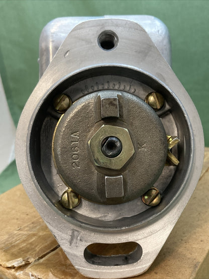 NEW GENUINE STANDARD MAGNETO XH1648 Magneto