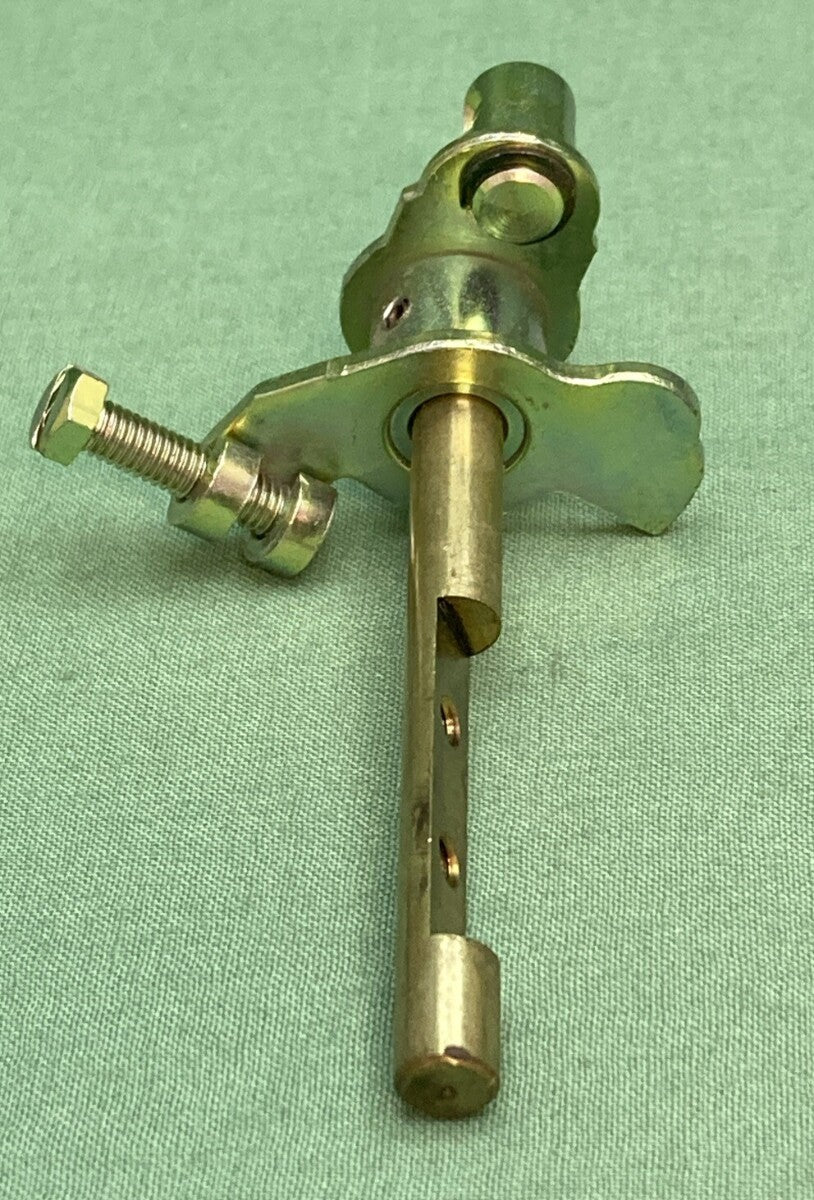 NEW GENUINE ZENITH FUEL SYSTEMS INC C29-1607 THROTTLE SHAFT