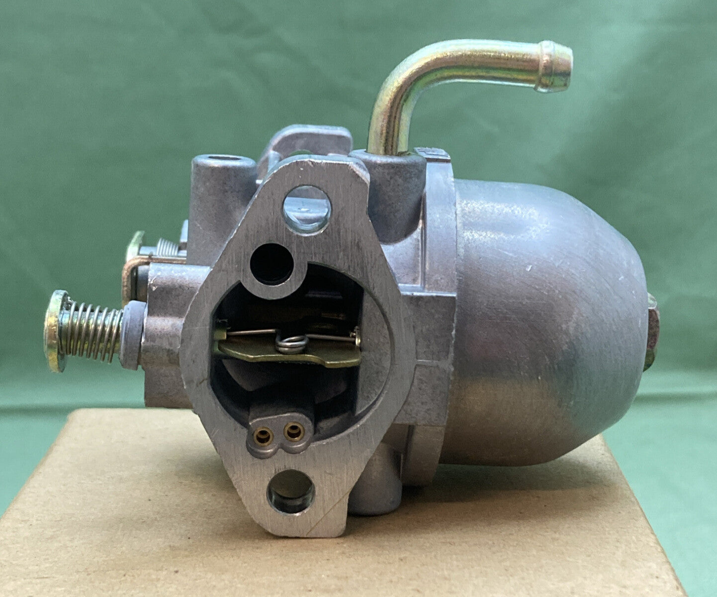 NEW REPLACES GENERAC 090881A CARB, CMV16-B20; 220RV