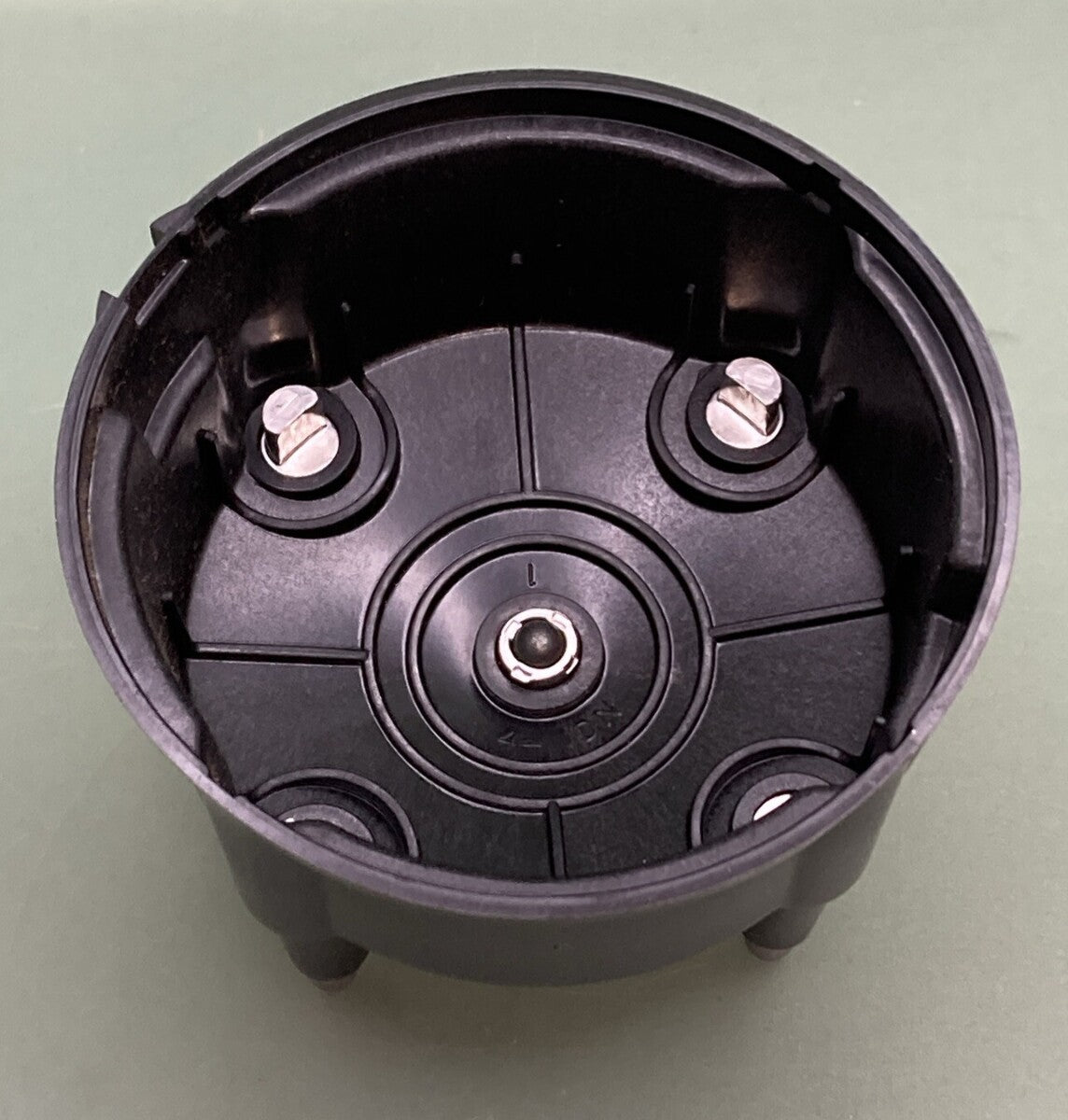 NEW GENUINE PRESTOLITE 3-139 IDN-1004 DISTRIBUTOR CAP