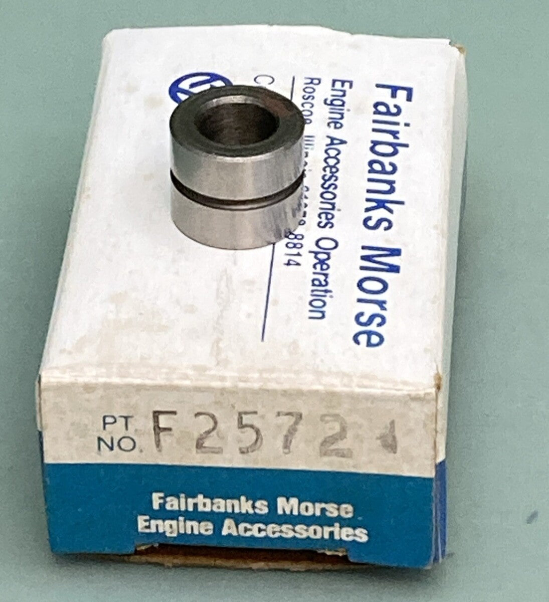 NEW GENUINE FAIRBANKS MORSE F2572 BUSHING