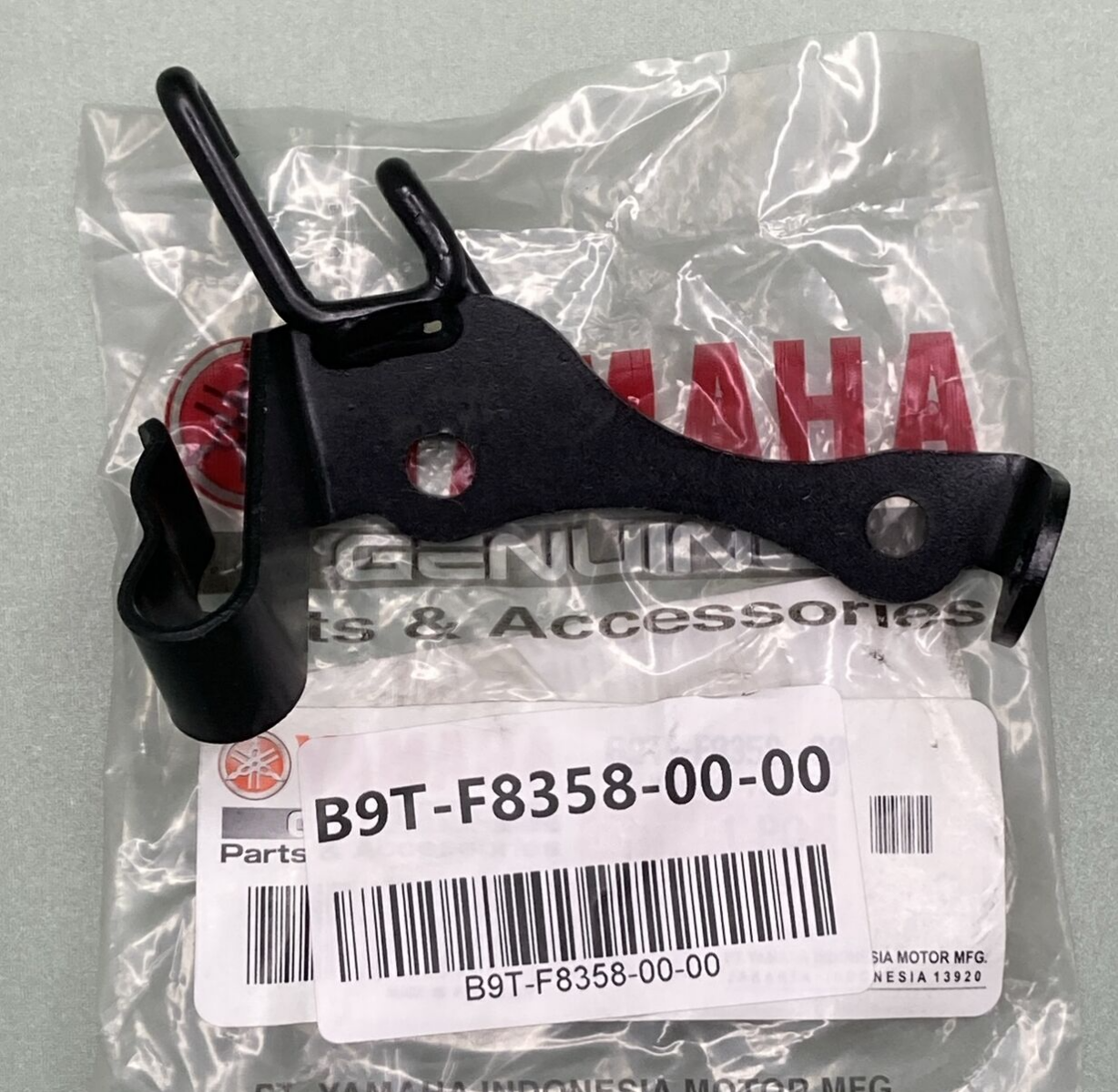 NEW GENUINE YAMAHA B9T-F8358-00 Stay 3