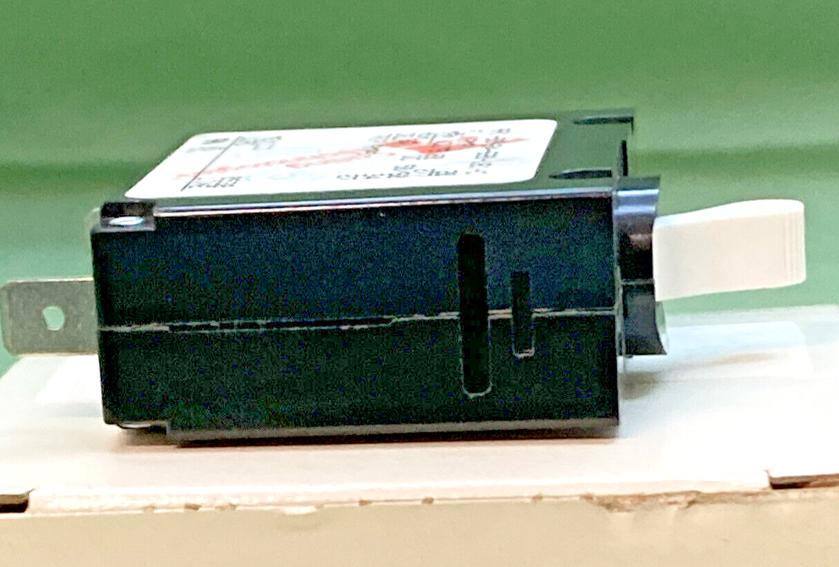 NEW GENUINE KOHLER 233866 CIRCUIT BREAKER, 20A, 1 POLE