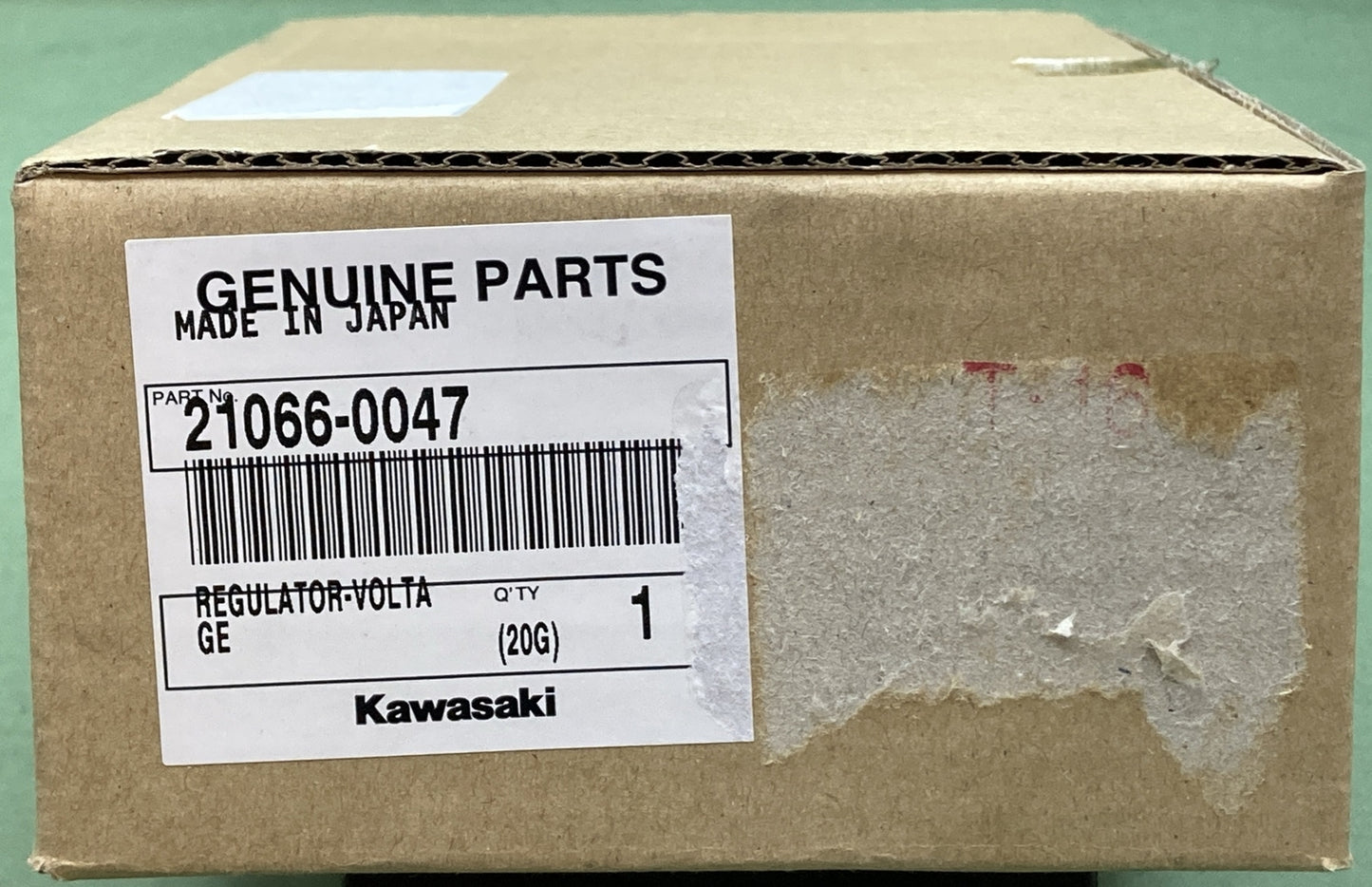 NEW GENUINE KAWASAKI 21066-0047 VOLTAGE REGULATOR