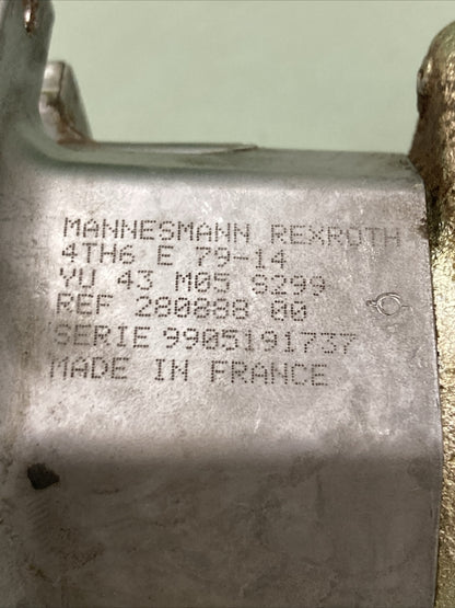 MANNESMANN REXROTH 4TH6 E 79-14 YU 43 M05 S299 HYDRAULIC PILOT CONTROL UNIT BASE