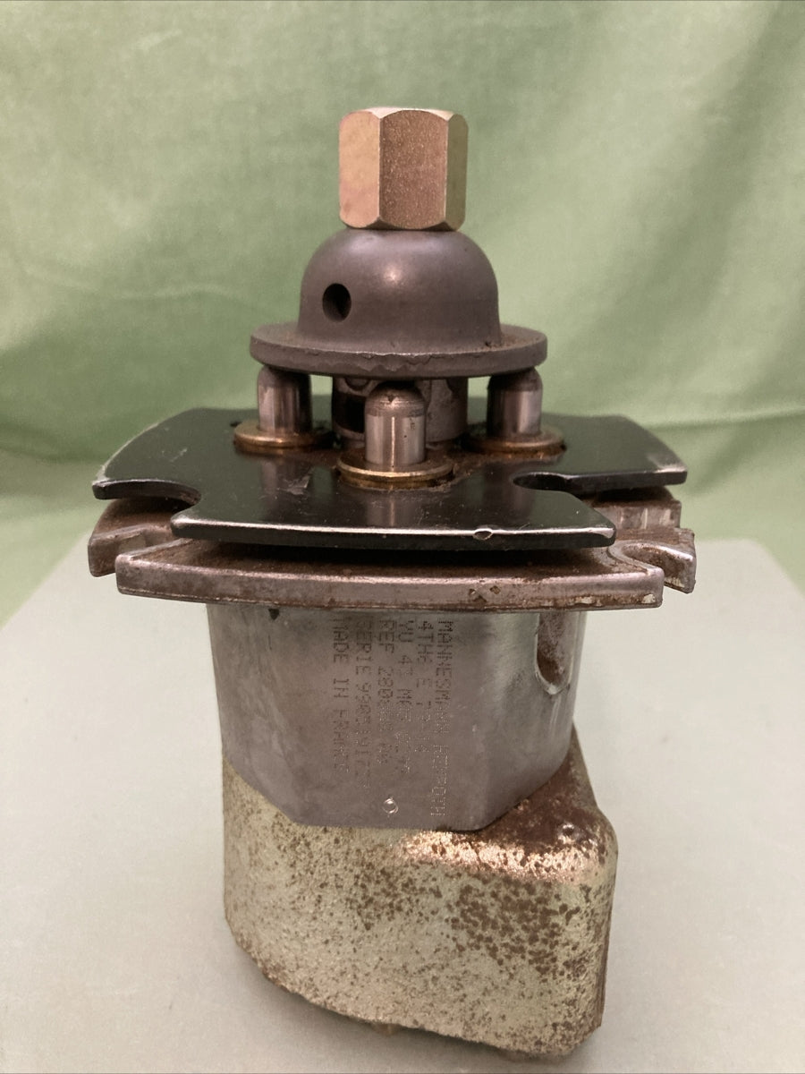 MANNESMANN REXROTH 4TH6 E 79-14 YU 43 M05 S299 HYDRAULIC PILOT CONTROL UNIT BASE