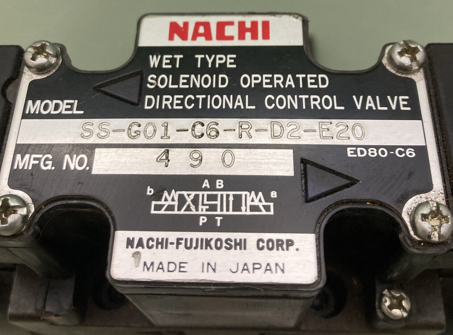 NACHI SS-G01-C6-R-D2-E20 WET TYPE SOLENOID OPERATED DIRECTIONAL CONTROL VALVE