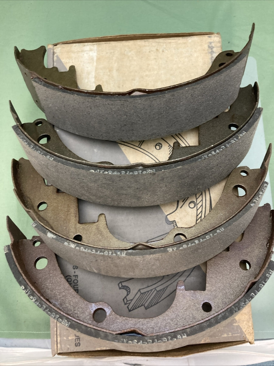 NEW GENUINE PB & SC 449 DRUM BRAKE SHOES