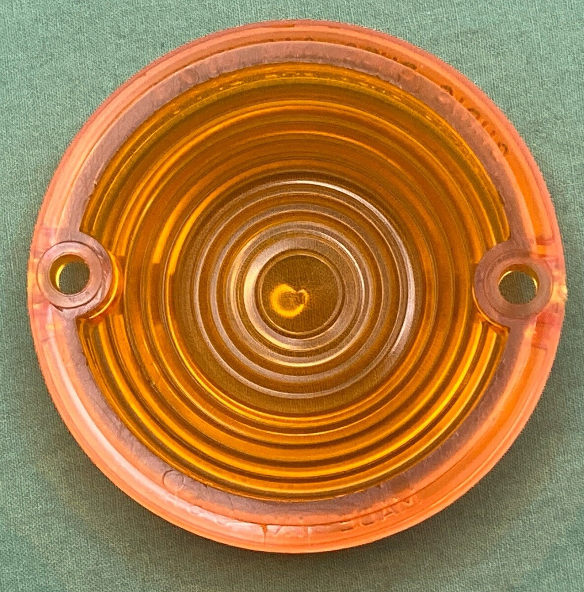 NEW CHRIS PRODUCTS DS-280261 TURN SIGNAL REPLACEMENT LENS AMBER 63-85FL