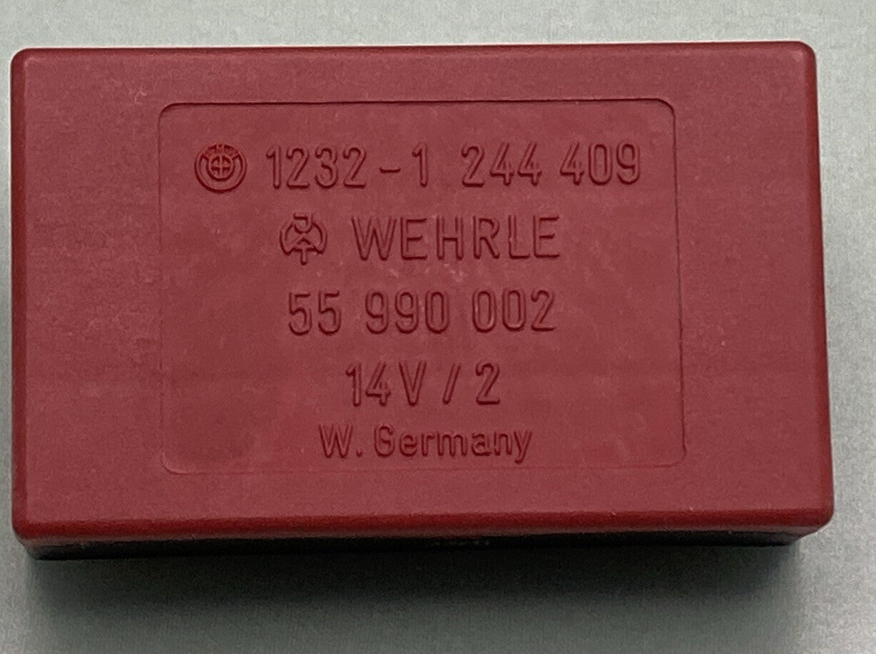 NEW GENUINE BMW 12 32 1 244 409 VOLTAGE REGULATOR 14V