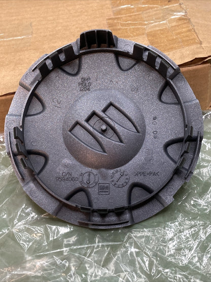 NEW GENUINE GM 0959-4061 WHEEL HUB CAP '02-'05 BUICK LESABRE