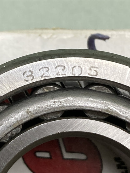 NEW GENUINE WIDE OPEN RB021 32205 TAPERED BEARING 25X52X19.5MM BG172