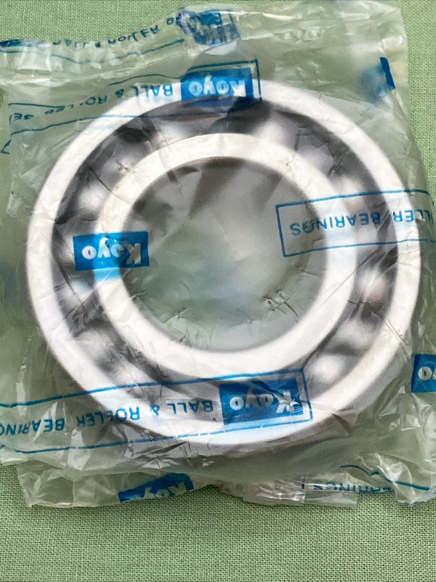 NEW GENUINE KOYO 6206C3 BEARING BG136U