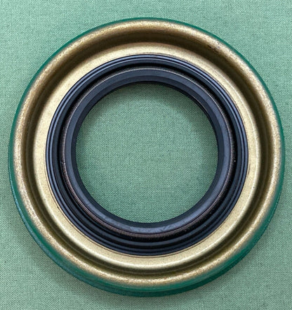 NEW NAPA 17005 OIL SEAL CHEVROLET, GMC & HUMMER TRUCK/SUV