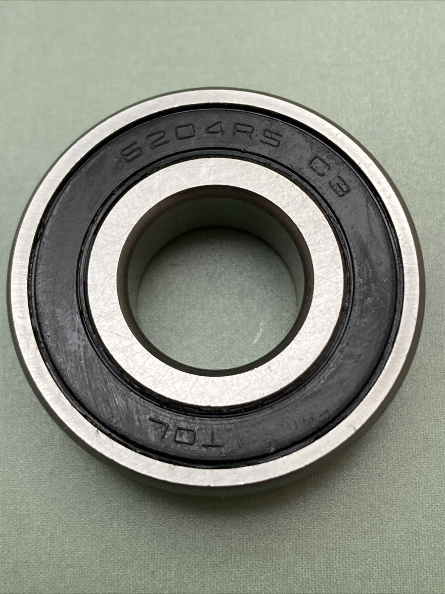 QTY 2 NEW BEARINGS LIMITED 6204-2RS SEALED BEARING BG135 20x 47x 14mm