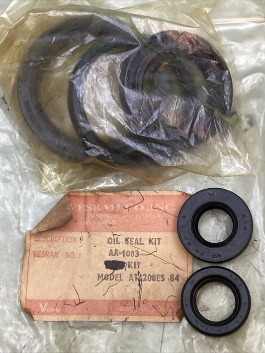 NEW VESRAH AA-1003 5 PCS OIL SEAL KIT HONDA ATC200ES 1984