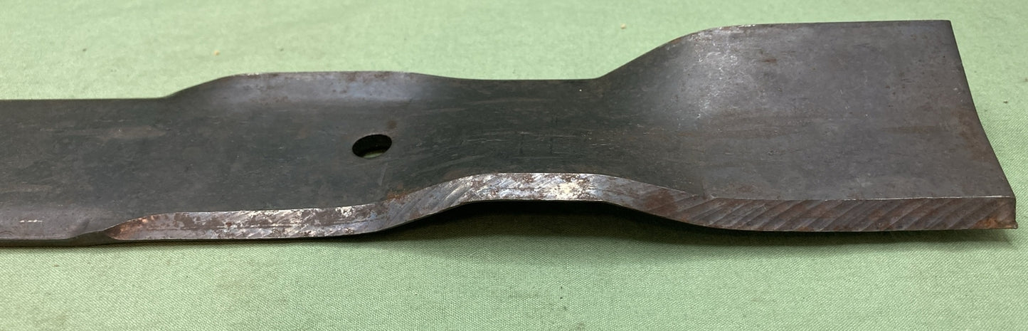 NEW LAWNMOWER REPLACEMENT BLADE 193957 Standard for Riding Mower/Tractors