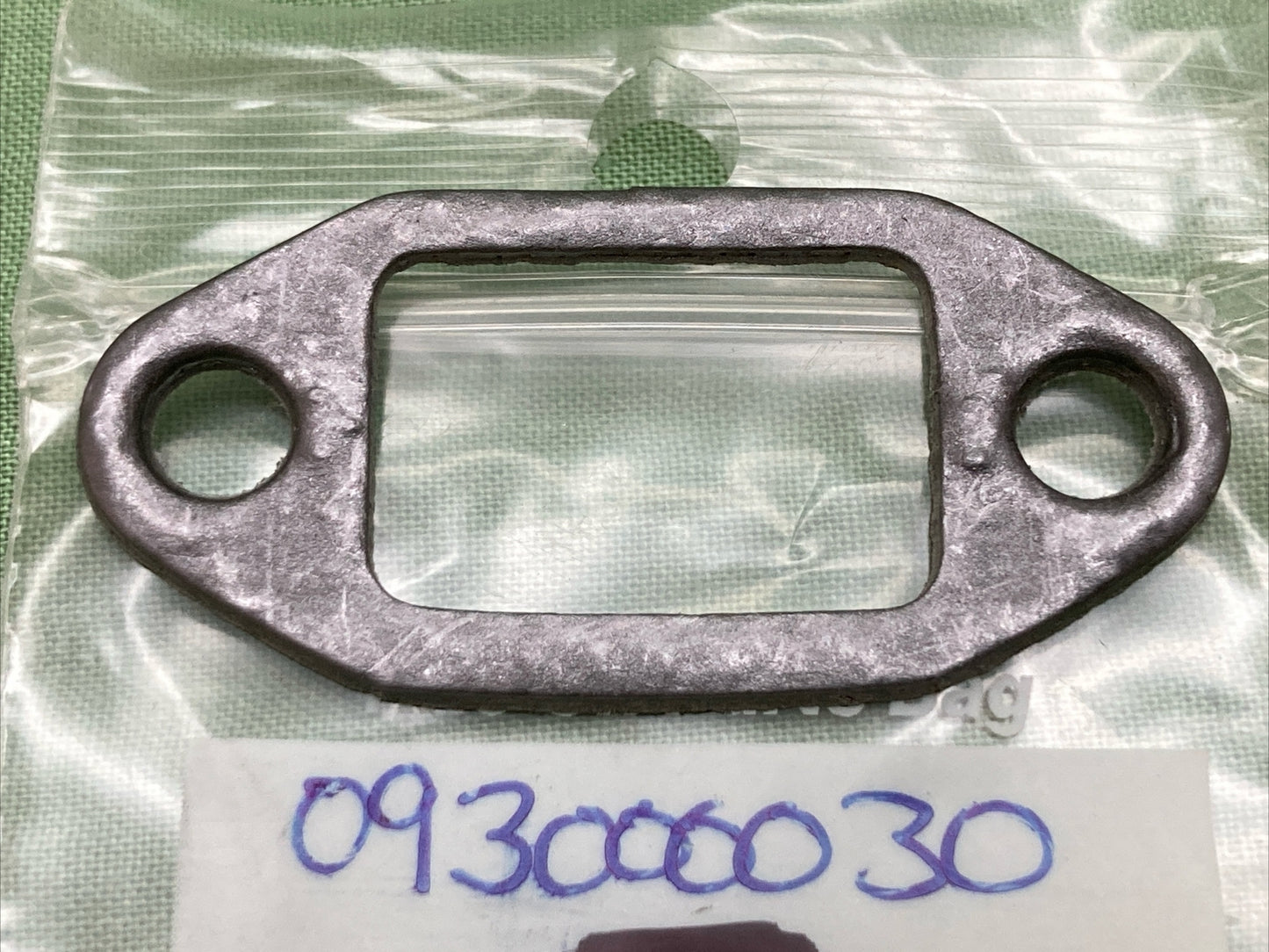 NEW REPLACES EMAK 093000030 GASKET OLEO MAC