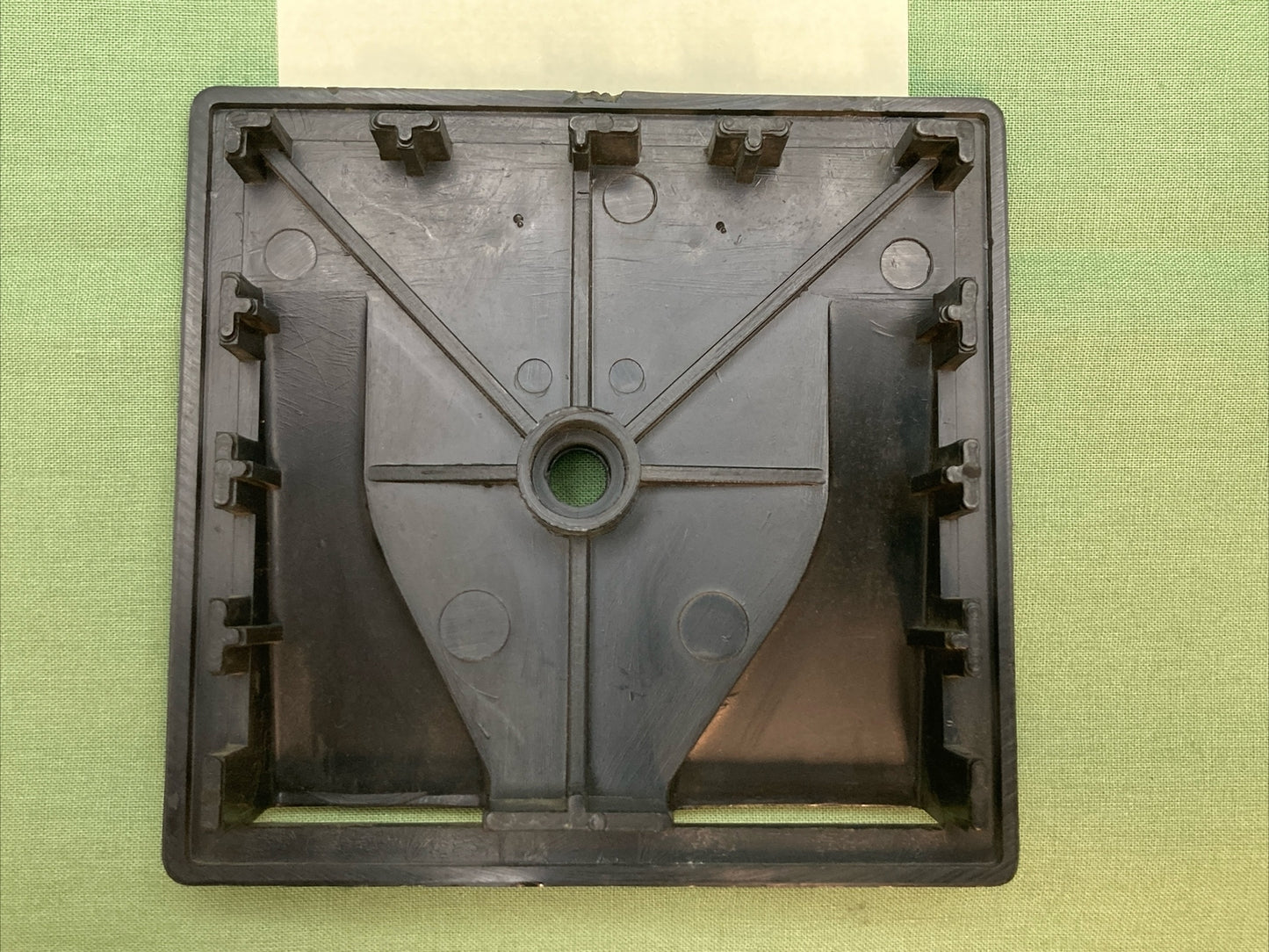 NEW REPLACES OLYMPIC 6101065 CHAINSAW AIR FILTER COVER