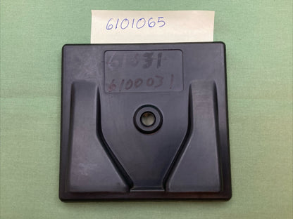 NEW REPLACES OLYMPIC 6101065 CHAINSAW AIR FILTER COVER