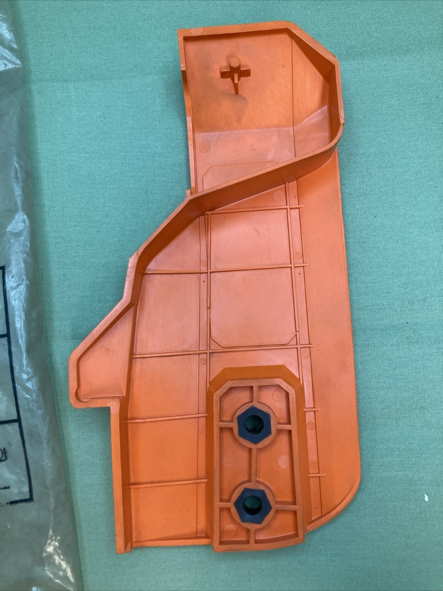 NEW GENUINE OLEO MAC CHAINSAW 510-1001 CHAIN COVER