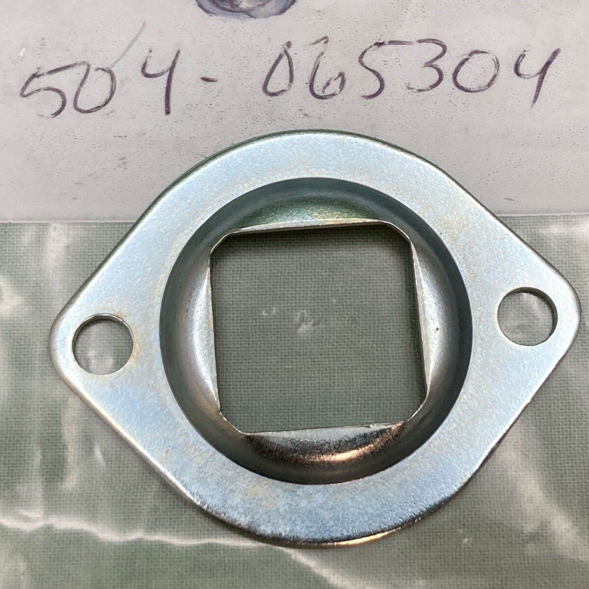 NEW REPLACES HUSQVARNA 504065304 COLLAR