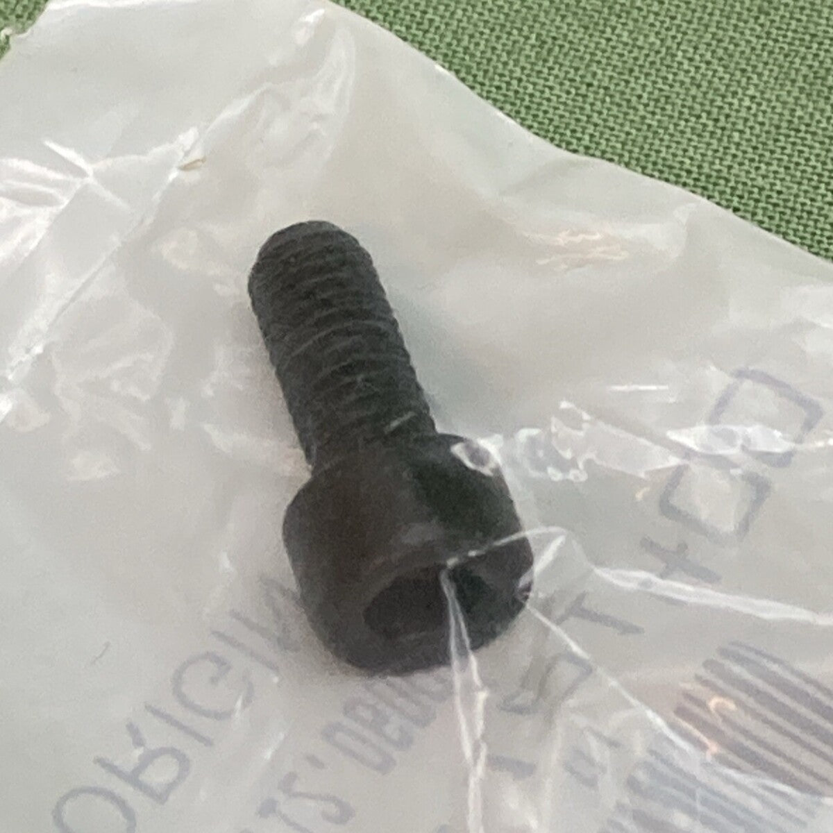 NEW GENUINE POLARIS 7518811 ELECTRICAL, AUDIO SYSTEM Scr - Sochd, M5X.8, 12, 060