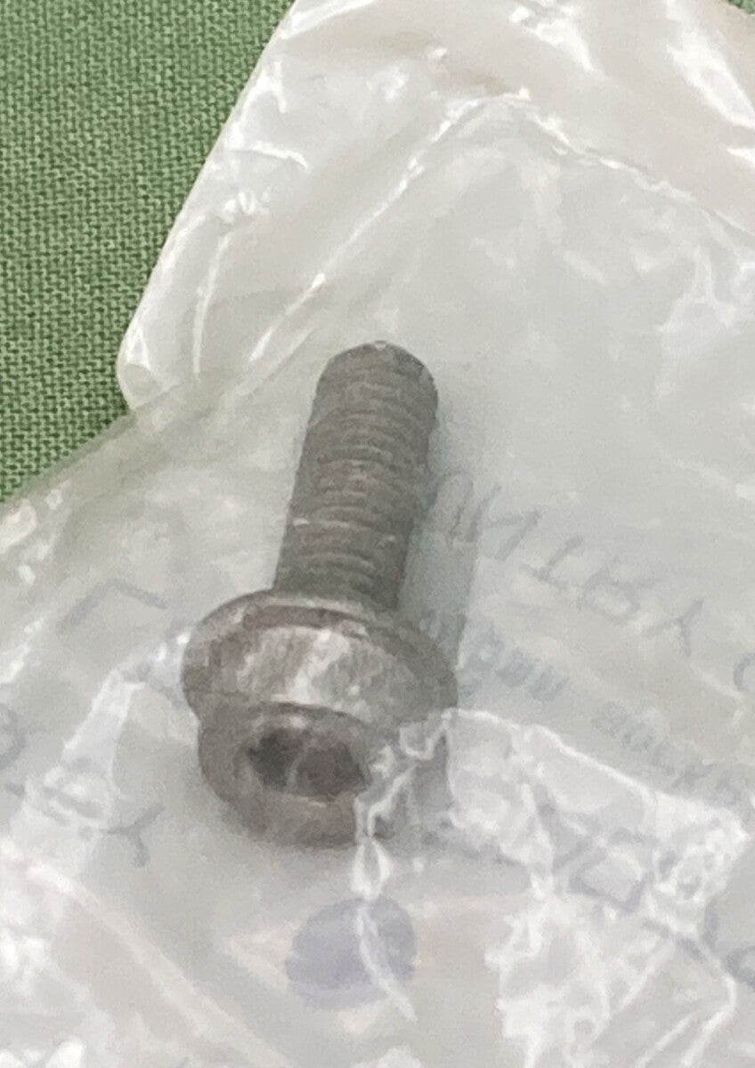 NEW GENUINE POLARIS 7519340 FRONT STRUT Soc. Head Flange Screw, 5.8 mm x 16 mm