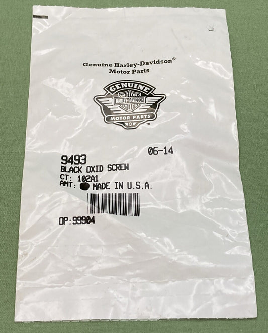 NEW GENUINE HARLEY DAVIDSON 9493 BLACK OXID SCREW