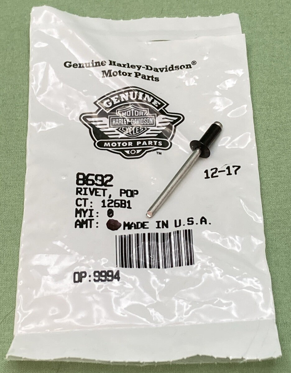 NEW GENUINE HARLEY DAVIDSON 8692 RIVET POP