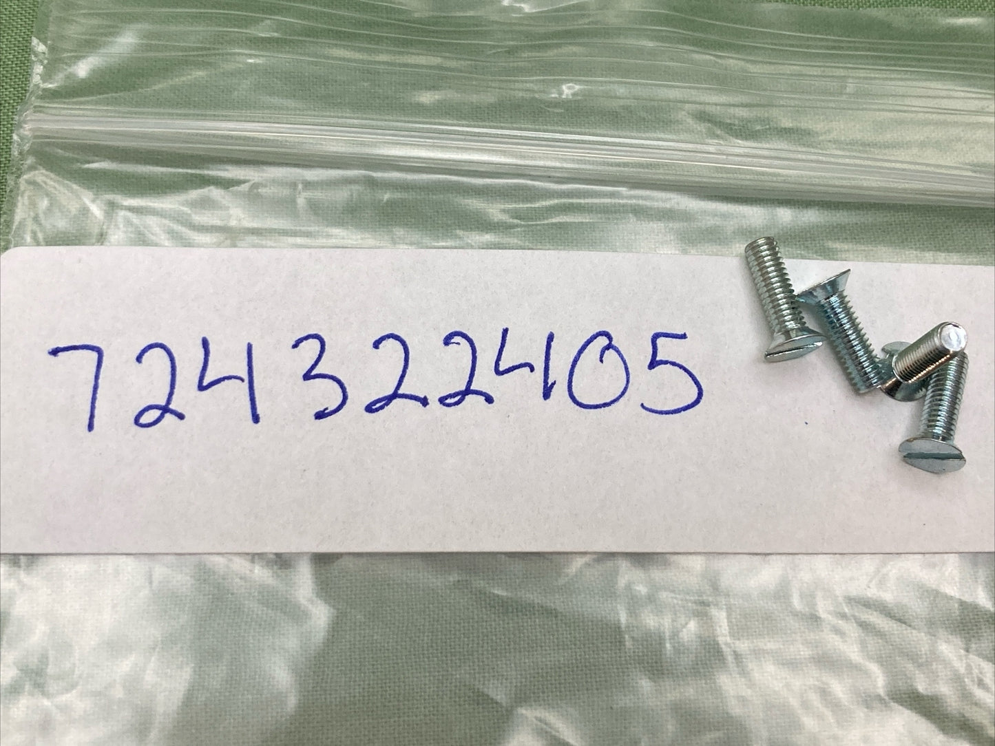 QTY 4 NEW REPLACES HUSQVARNA 724322405 SCREW