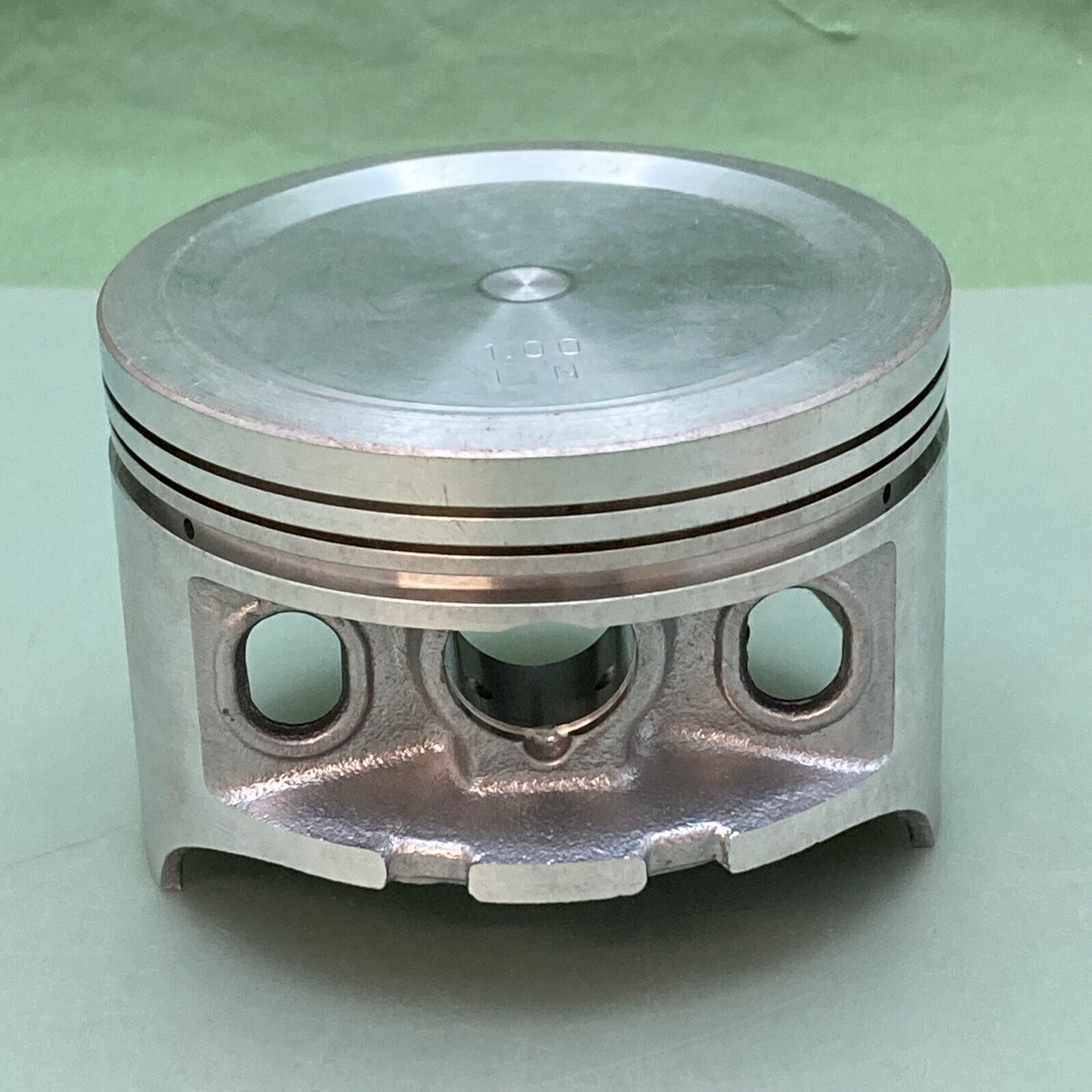 NEW GENUINE SHINDY PK564A PISTON KIT 1.00 OVERSIZE