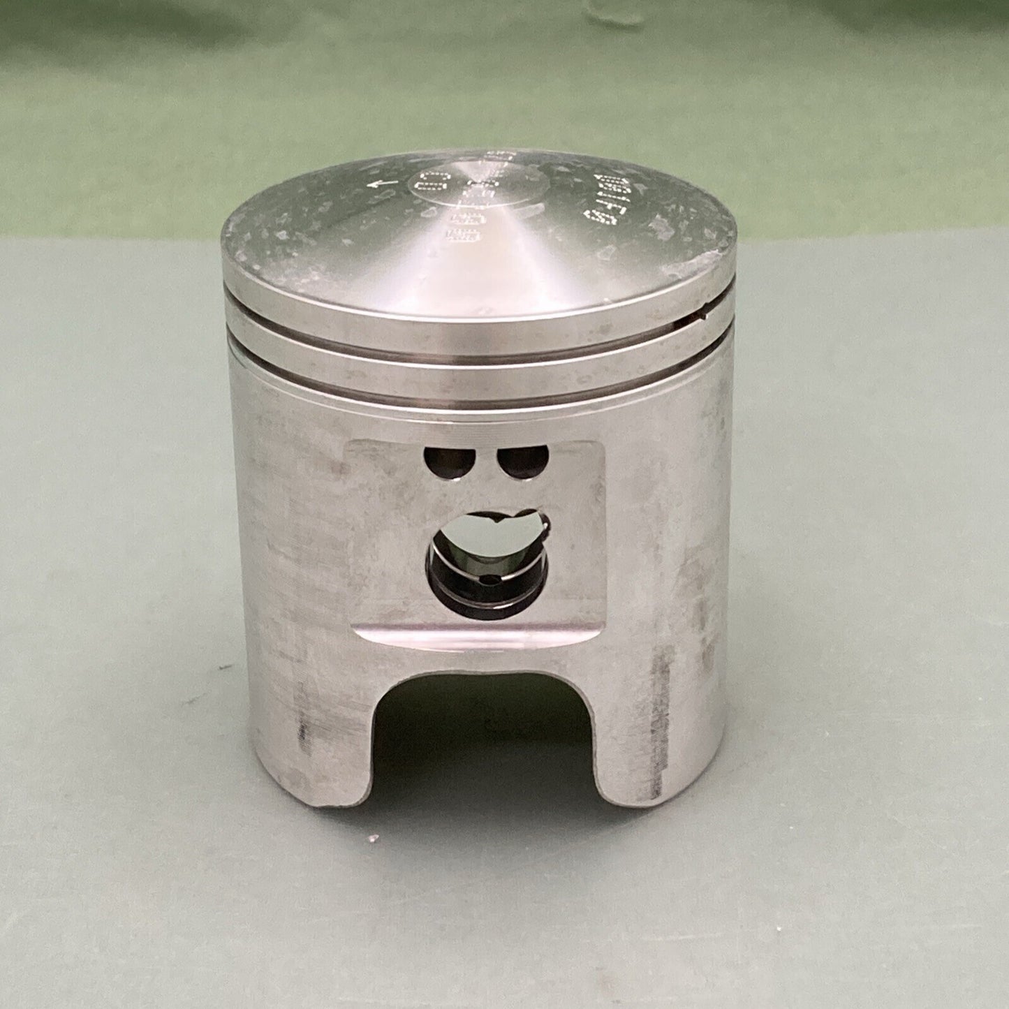NEW WISECO WS673P8 SUZ LT80/KAW FX80 PISTON KIT 2047CD - 52.00MM
