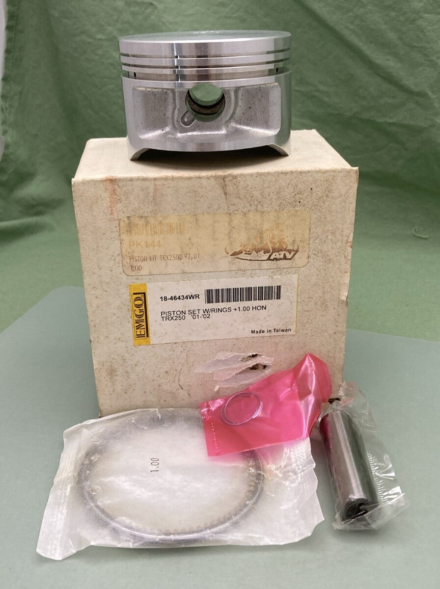 NEW EMGO PK144 1.O0 HON TRX250 01-02 PISTON SET WITH RINGS 18-46434WR
