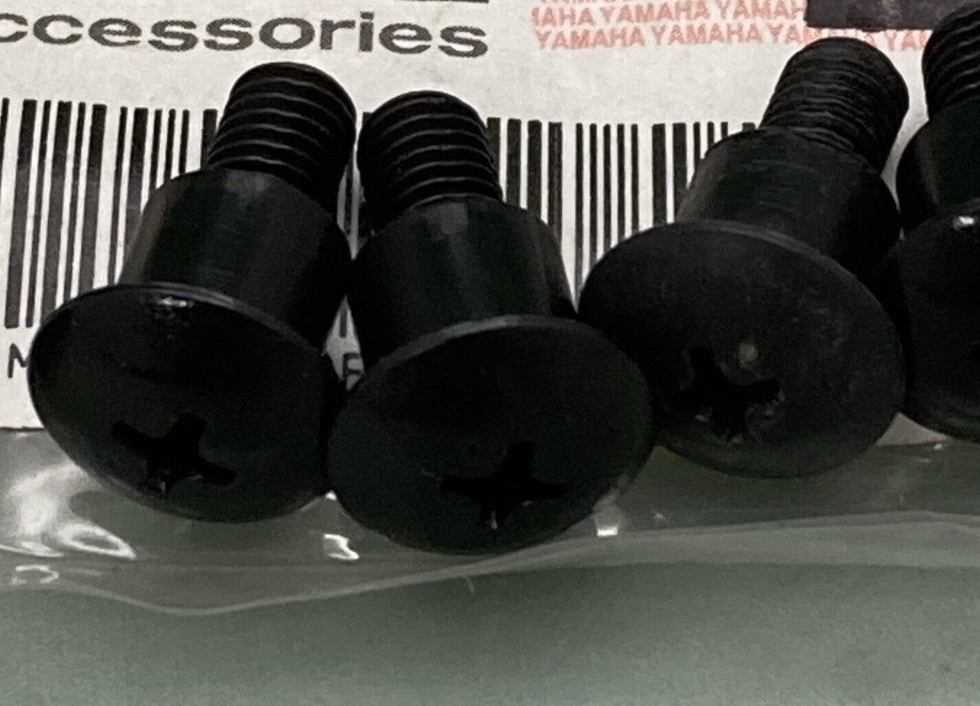 QTY 5 NEW GENUINE YAMAHA 90149-05273 COWLING 1  Screw,spec'l Shape