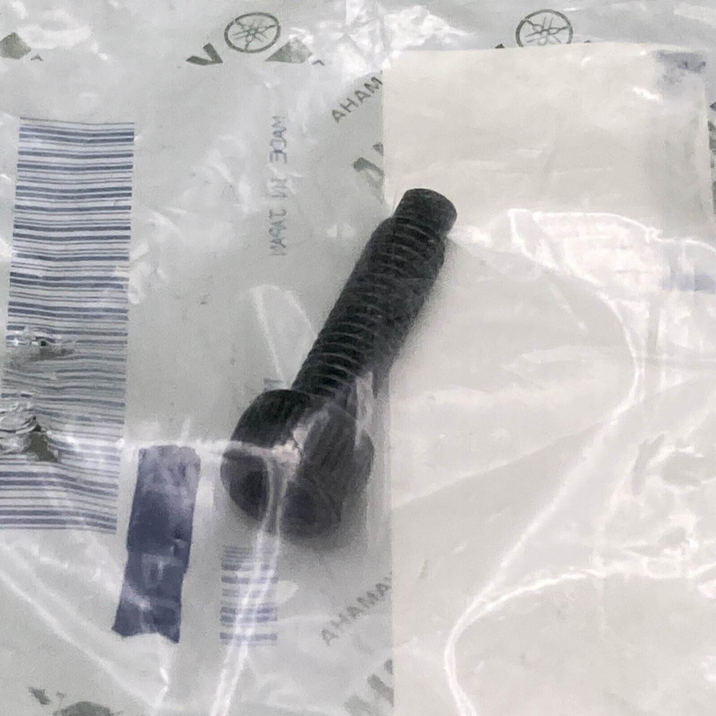 NEW GENUINE YAMAHA 90110-06258 SEAT Bolt, Hexagon Socket Head