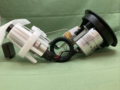 NEW GENUINE BMW 16 14 8 357 969-01 FUEL PUMP ASSY Hexhead Models R1200 2011-16