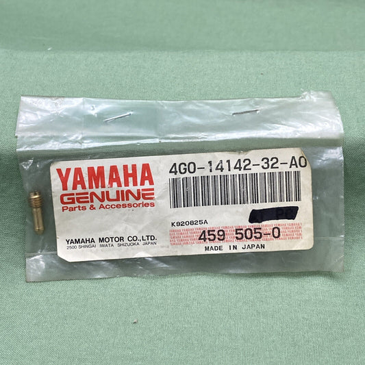 NEW GENUINE YAMAHA 4G0-14142-32-A0 CARBURETOR  Jet, Pilot ( 325)