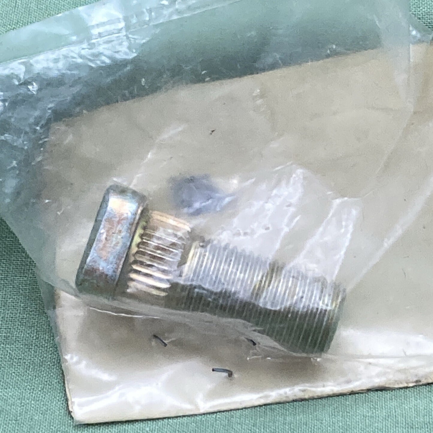 NEW GENUINE YAMAHA 901141280000 FRONT SUSPENSION WHEEL Bolt, Serration
