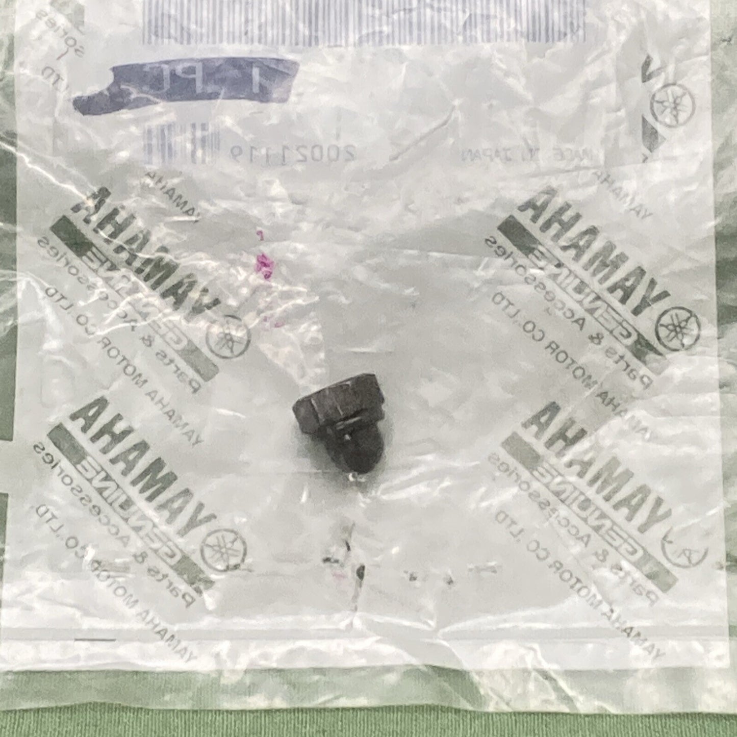 QTY 6 NEW GENUINE YAMAHA 90176-05059 HANDLEBAR CABLE Nut, Crown (8V0)