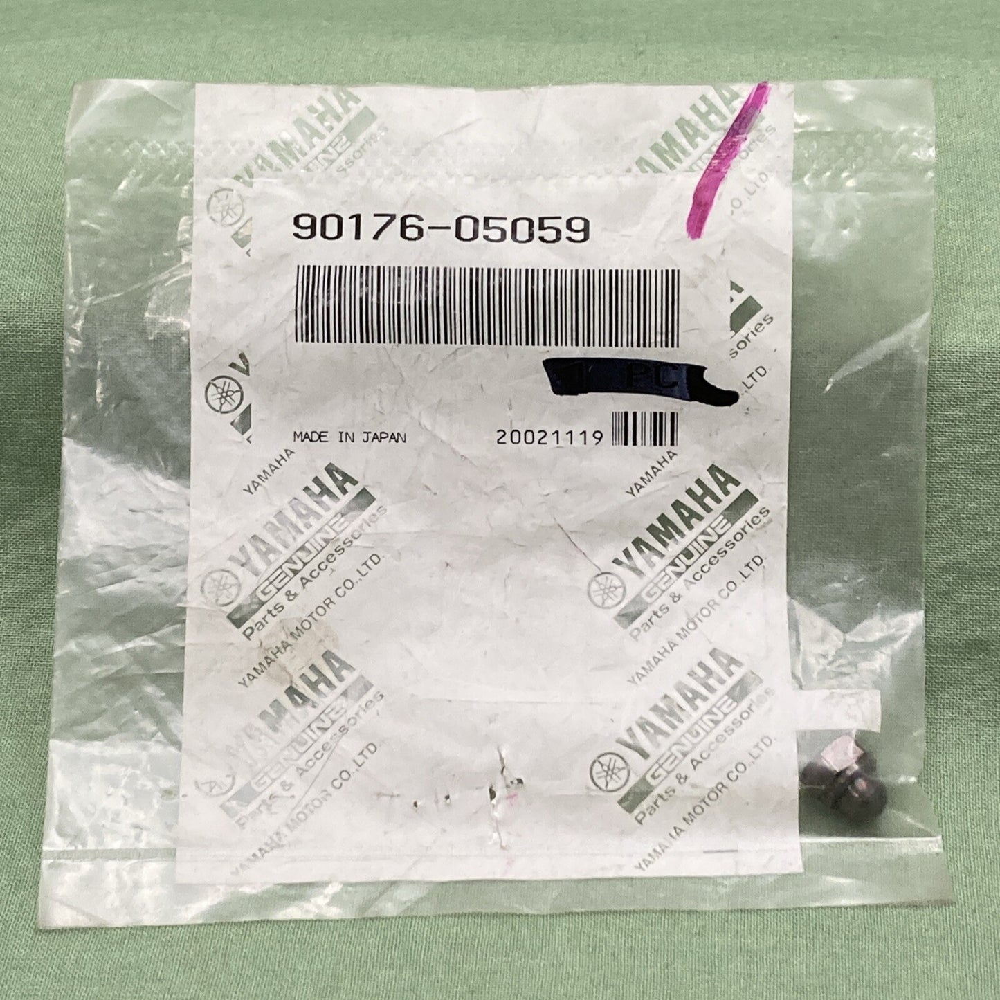 QTY 6 NEW GENUINE YAMAHA 90176-05059 HANDLEBAR CABLE Nut, Crown (8V0)