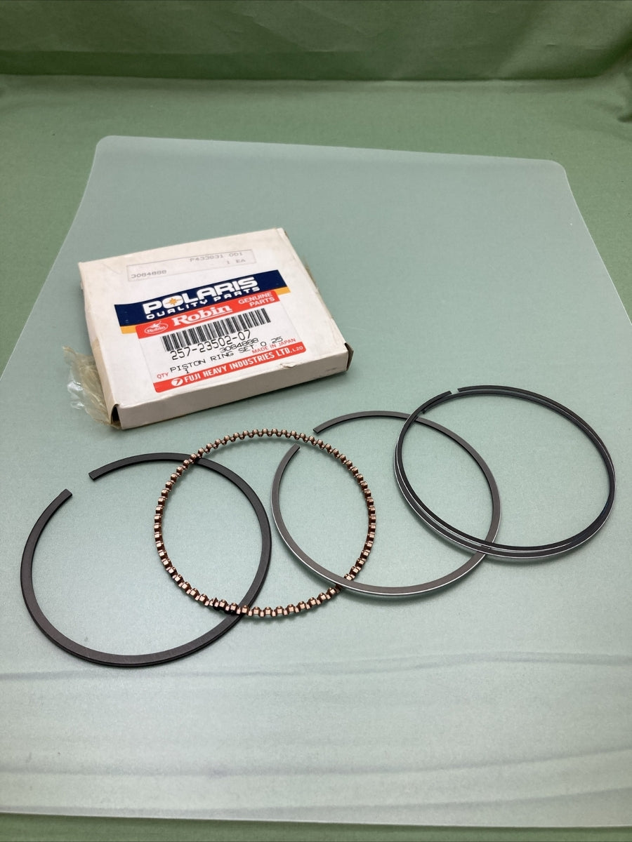 New POLARIS 3084888 ROBIN 257-23502-07 PISTON RING SET 0.25