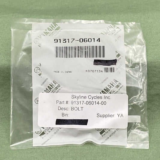 QTY 2 NEW GENUINE YAMAHA 91317-06014 EXHAUST Bolt