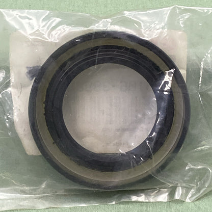 NEW GENUINE YAMAHA 93106-38800 REAR WHEEL LEFT Oil Seal