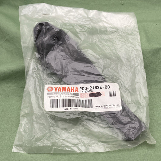 NEW GENUINE YAMAHA 2C0-2163E-00 Cover, Rear Fender 2