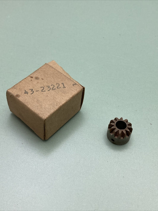 New MERCURY 43-23221 GEAR, BEVEL PINION - STEERING HANDLE, NLA