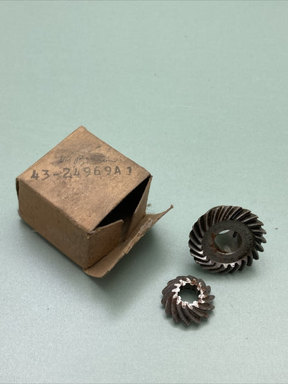 New MERCURY 43-24969A1 GEAR SET, NLA