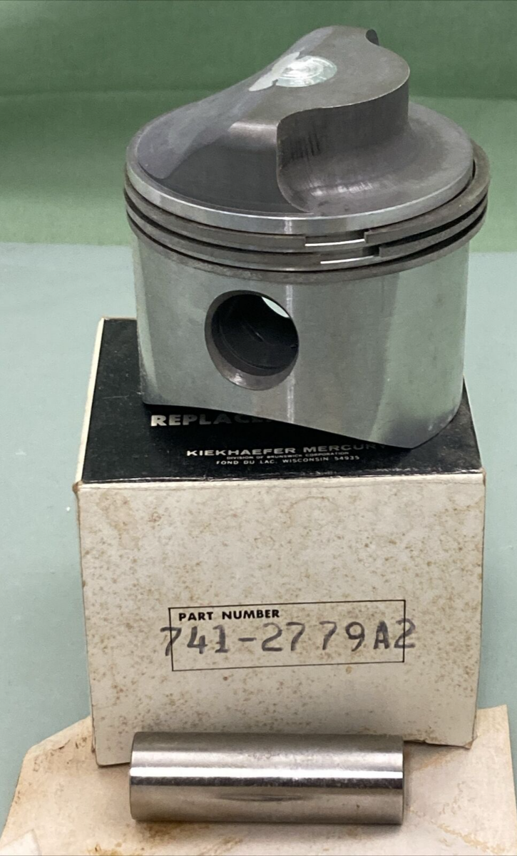NEW GENUINE MERCURY QUICKSILVER 741-2779A2 PISTON AND RING SET